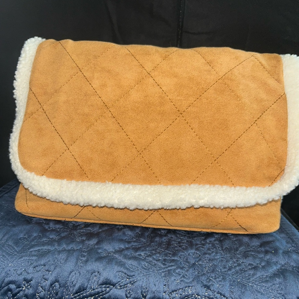 Tan and Cream Quilted bag with fleece Trim